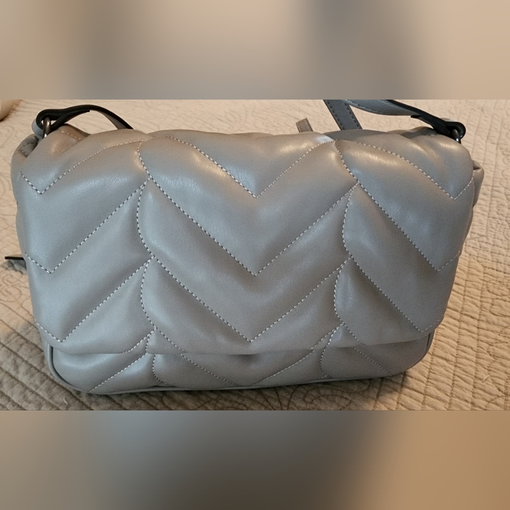 Vera Wang quilted crossbody